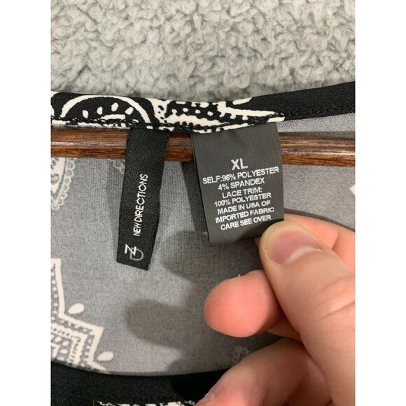 NWT NEW DIRECTIONS Asymmetrical Cut Window-sleeve Knit Lace Black Mandal XL Top - Picture 2 of 9